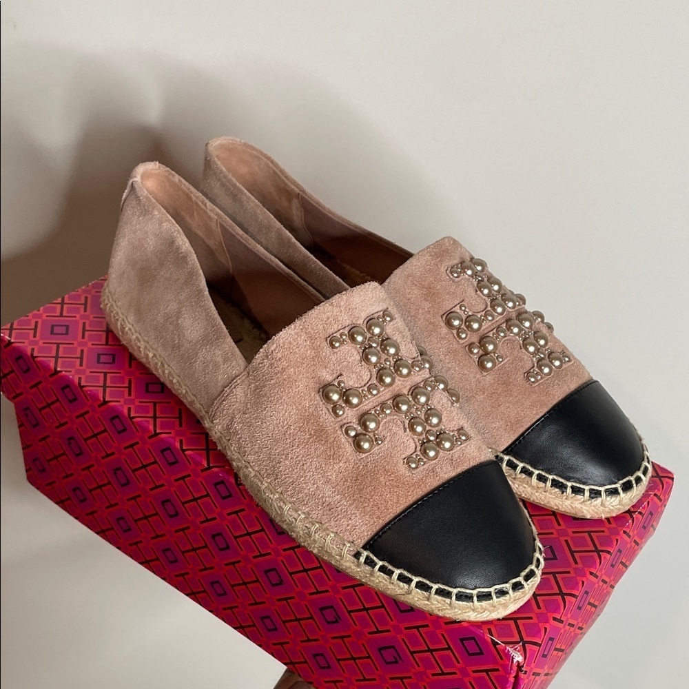 Tory Burch | Women’s Stud Pearls Logo Suede Espadrilles in Meadowsweet Size 10
